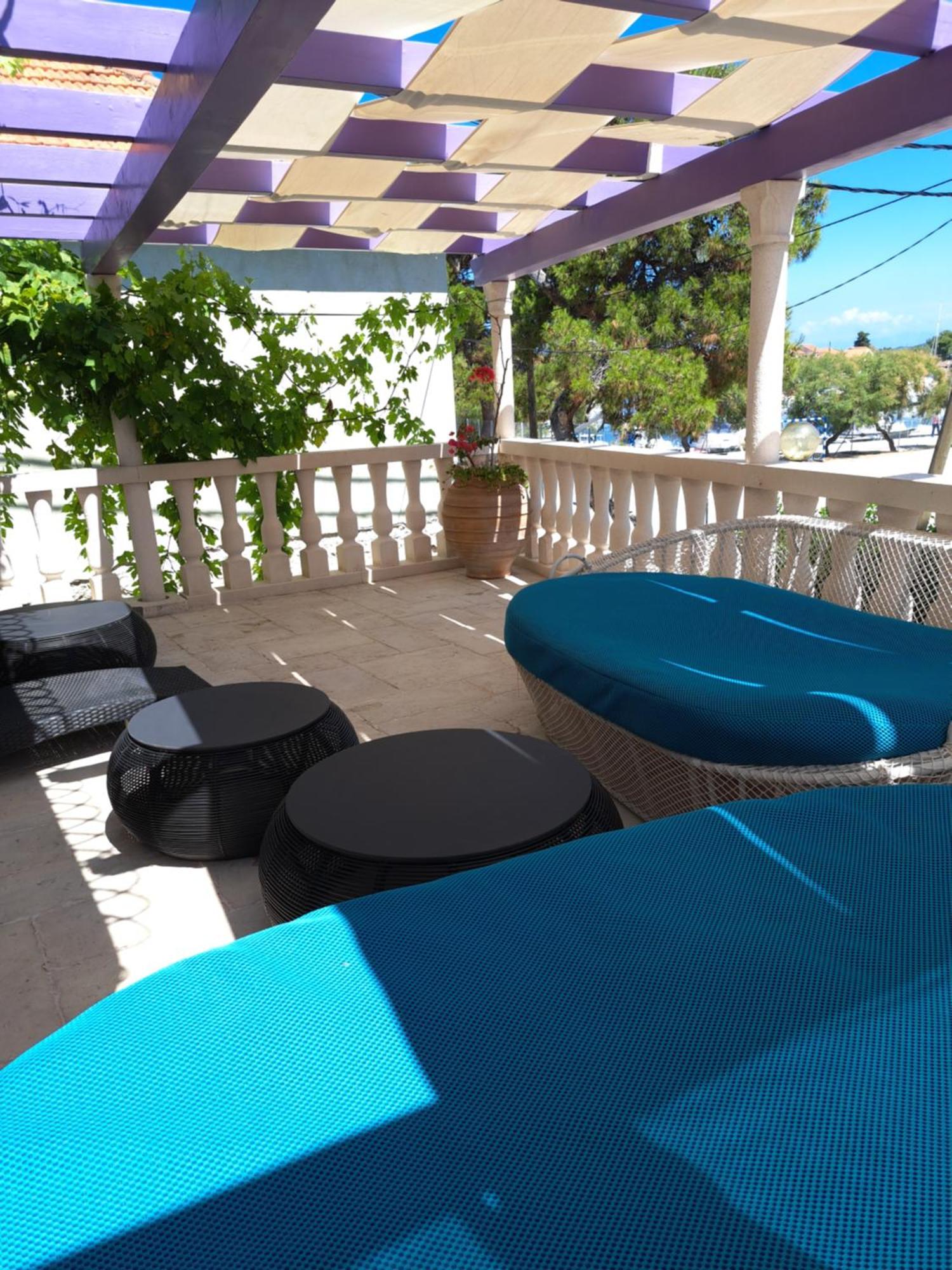 Appartamento Jardin Kapetanova Kuca Veli Iž Esterno foto