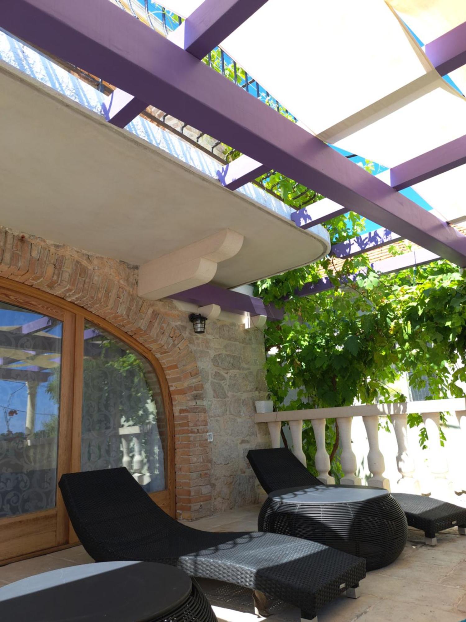 Appartamento Jardin Kapetanova Kuca Veli Iž Esterno foto
