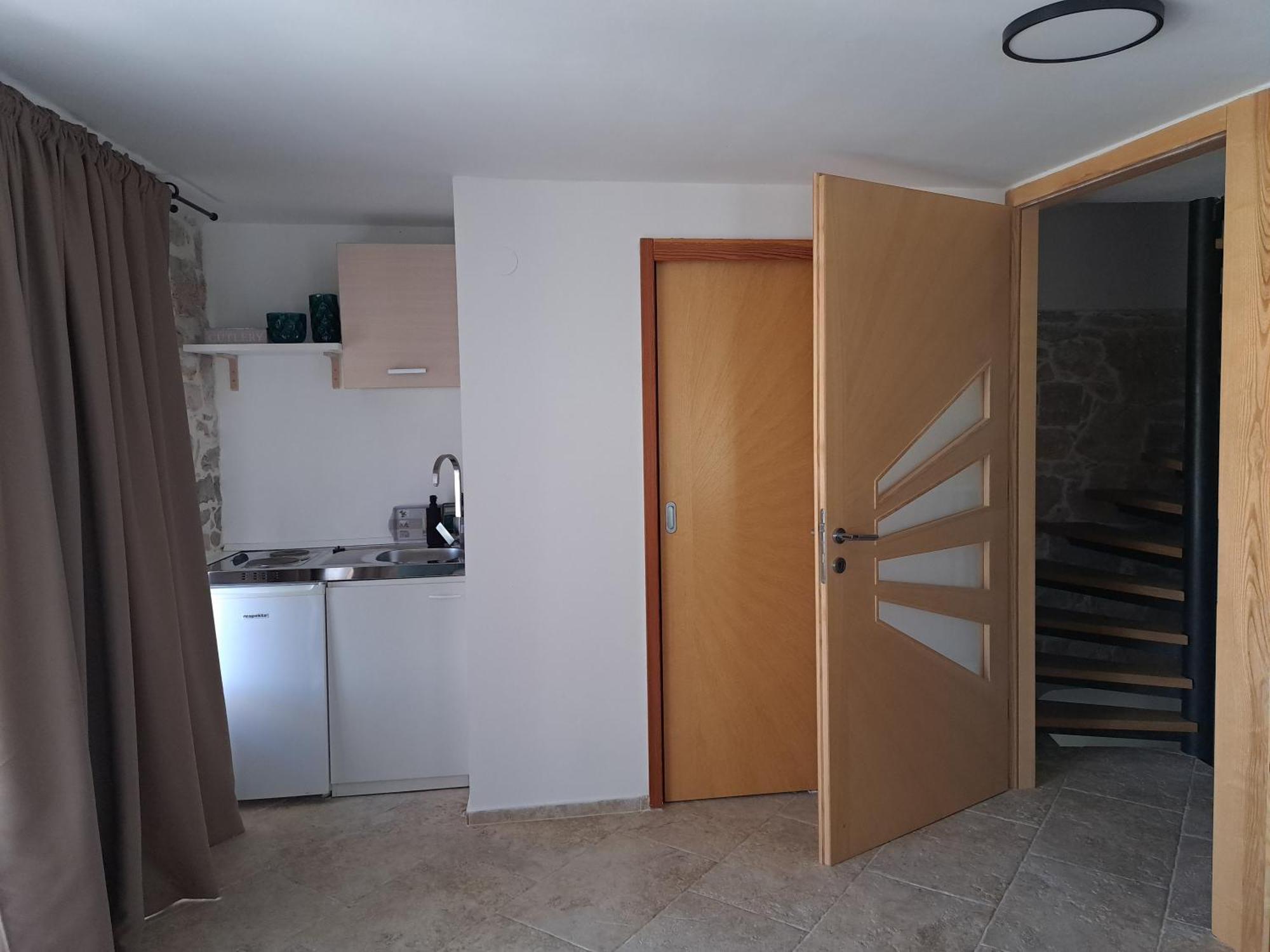Appartamento Jardin Kapetanova Kuca Veli Iž Esterno foto