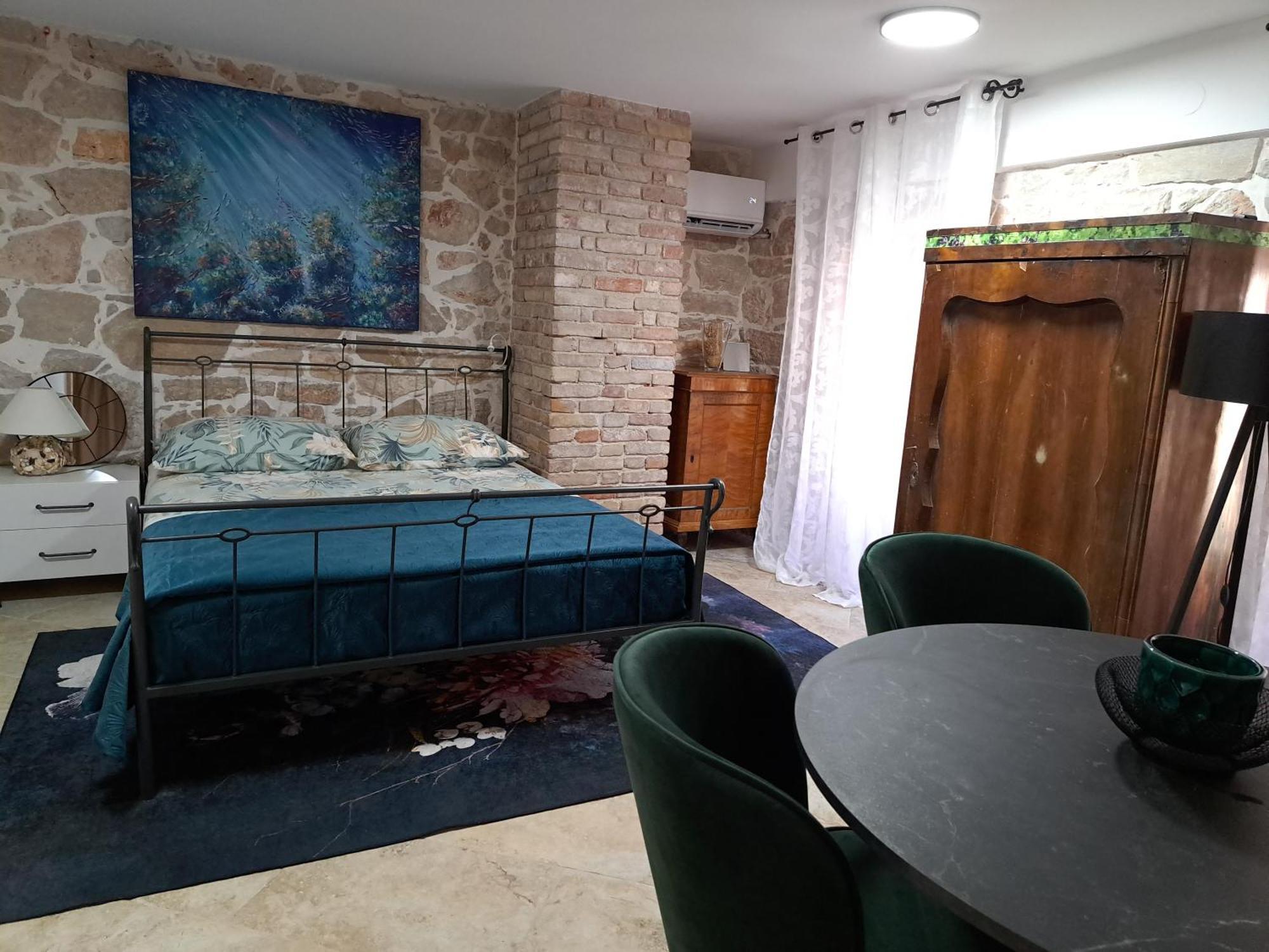 Appartamento Jardin Kapetanova Kuca Veli Iž Esterno foto